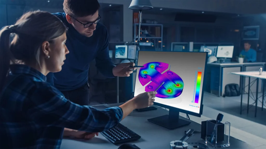 Entwickler am PC für Kraftaufnehmer für individuelle Anwendungen.